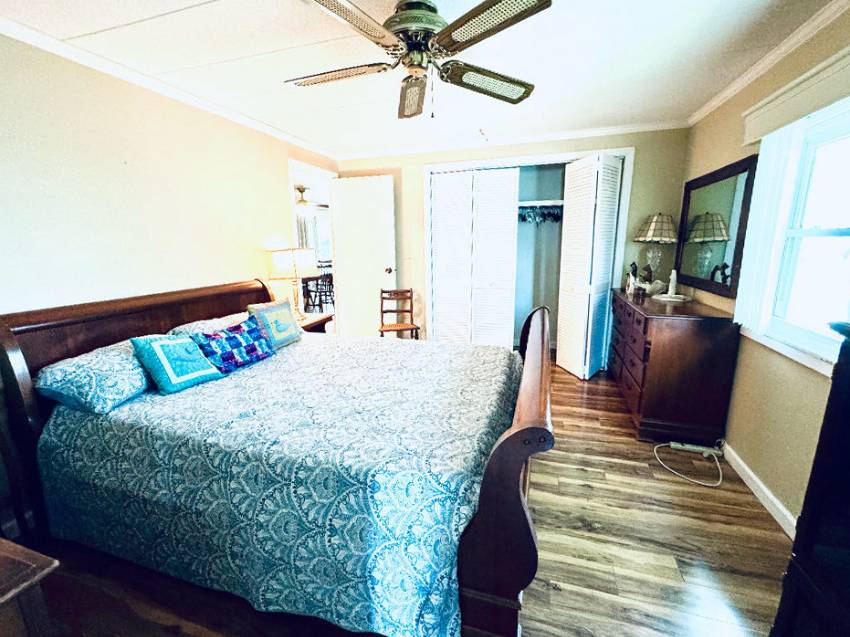 112 Sargasso Lane a Winter Haven, FL Mobile or Manufactured Home for Sale